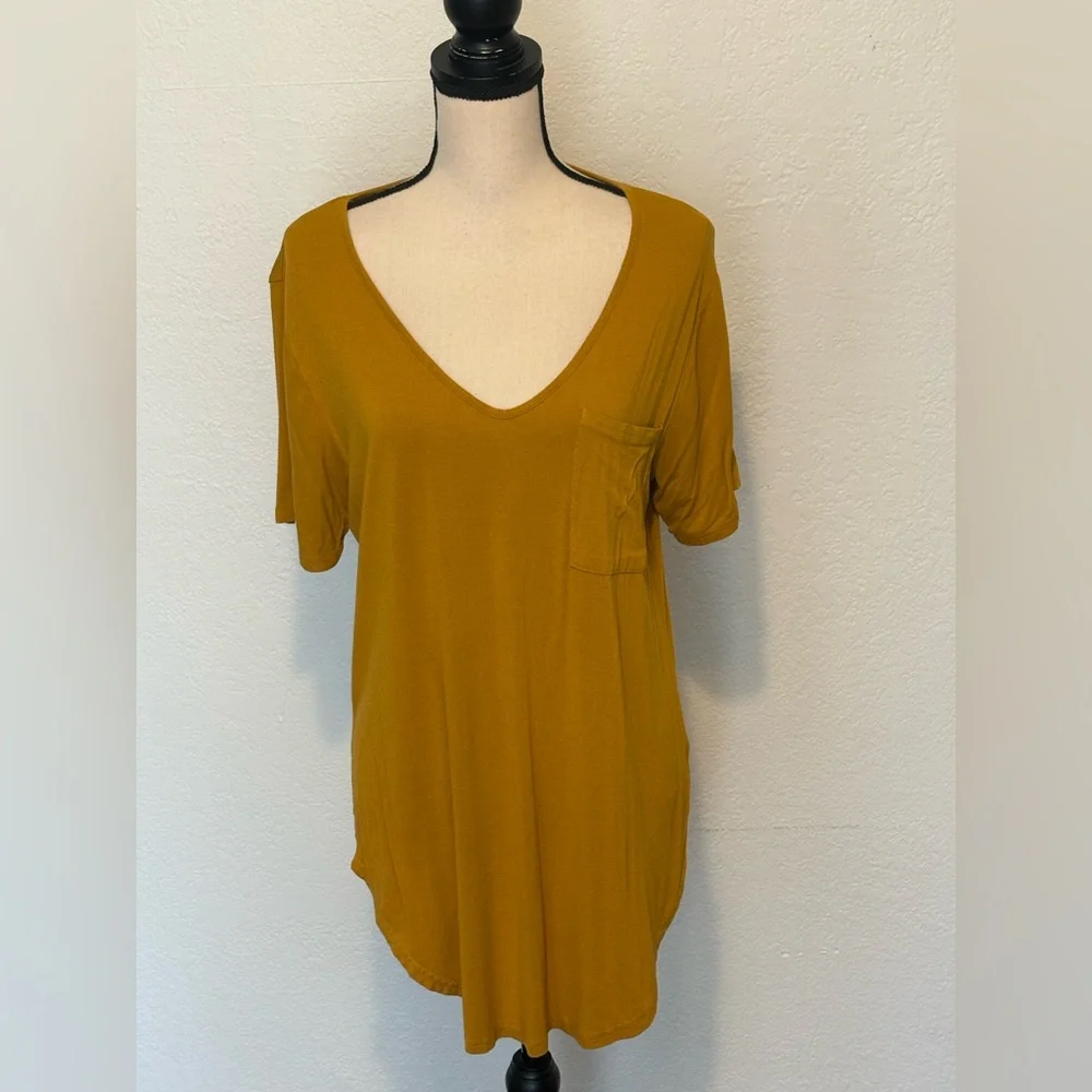 Allegrace Mustard Yellow V-Neck Tunic Top (Size Large)